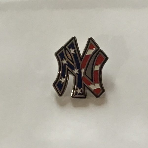 ny yankees collector pin